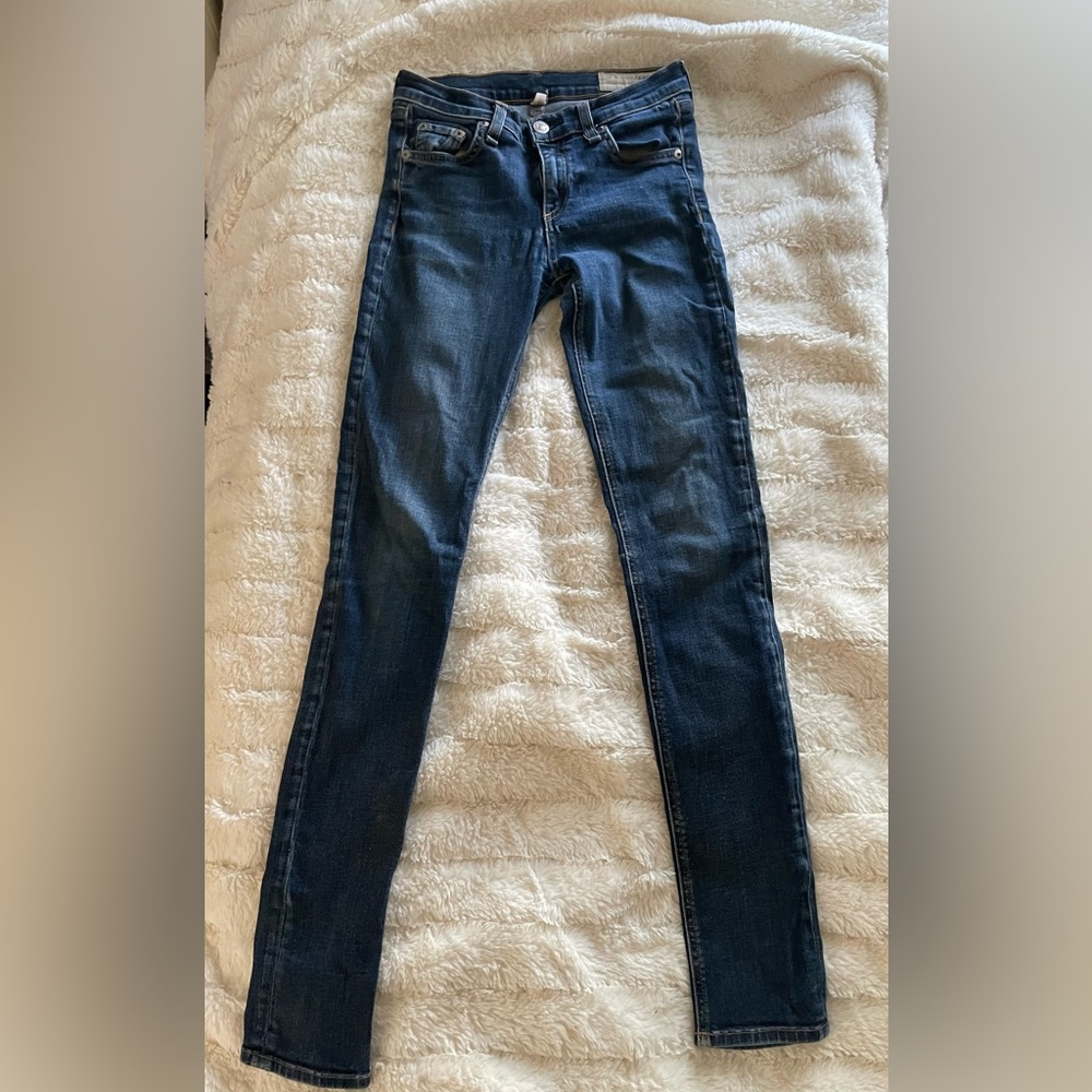 Rag& Bone stretchy skinny jeans 25 GUC